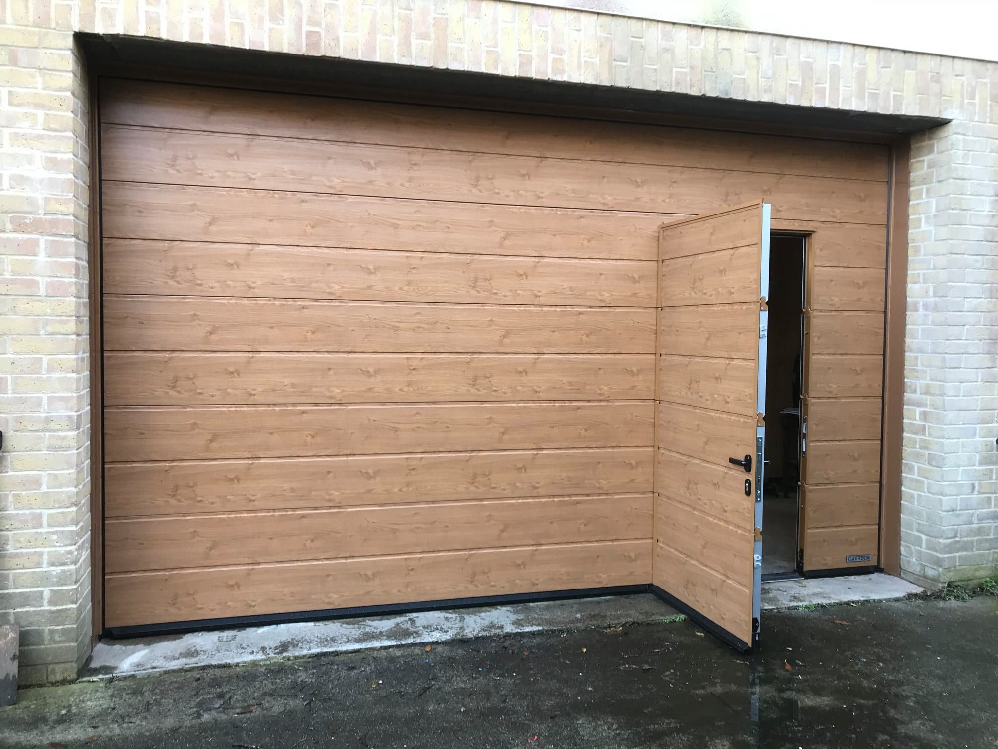 garage door